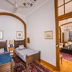Classic Lisbon Downtown Apartment