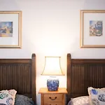 Classic Lisbon Downtown Apartment